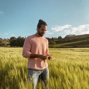 Meet your Posher, Mustafa